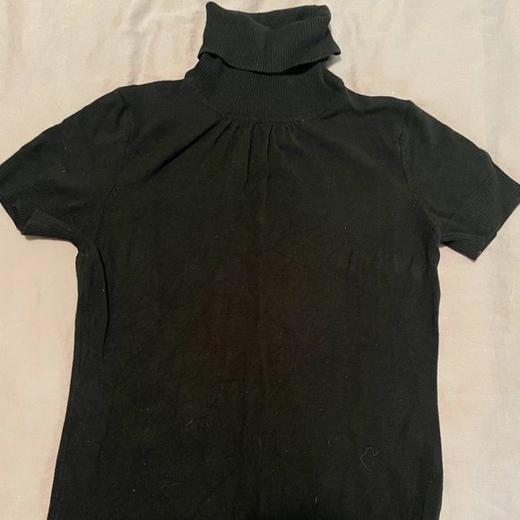 H&M Tops - H&M Short-Sleeved Turtleneck, size S/4